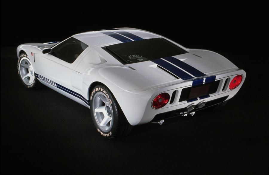  Ford GT40 Concept 2002 года  (фото 96 из 102)